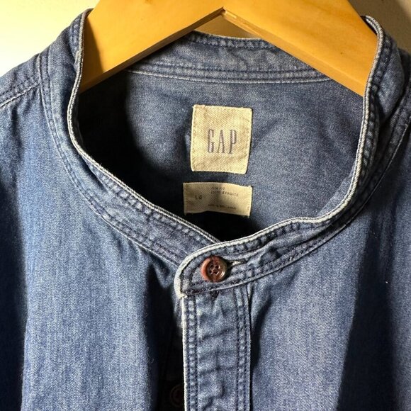 Gap Long sleeve Button down  shirt - Picture 3 of 8